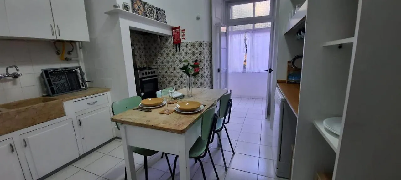 Sunny Terrace Apt, Close To Downtown! 2 Bedroom Flat Lisboa Apartmán
